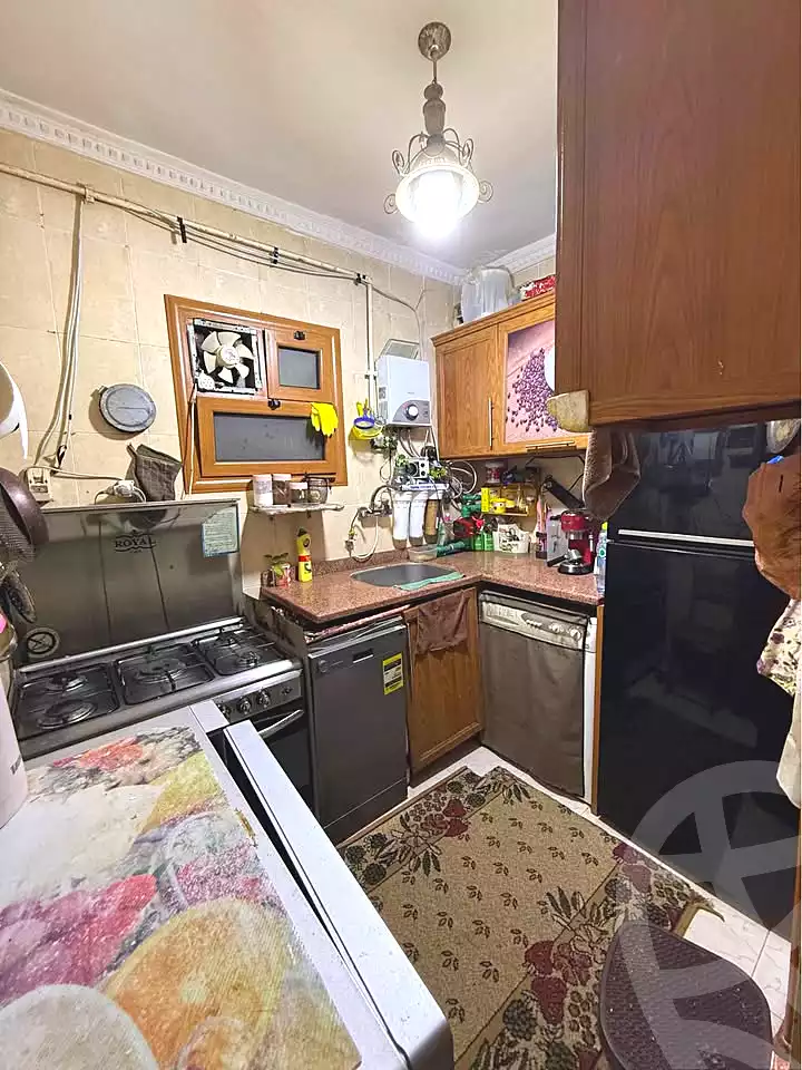 https://aqarmap.com.eg/en/listing/7010118-for-sale-alexandria-sydy-bshr-dr-saleh-hamdy-st
