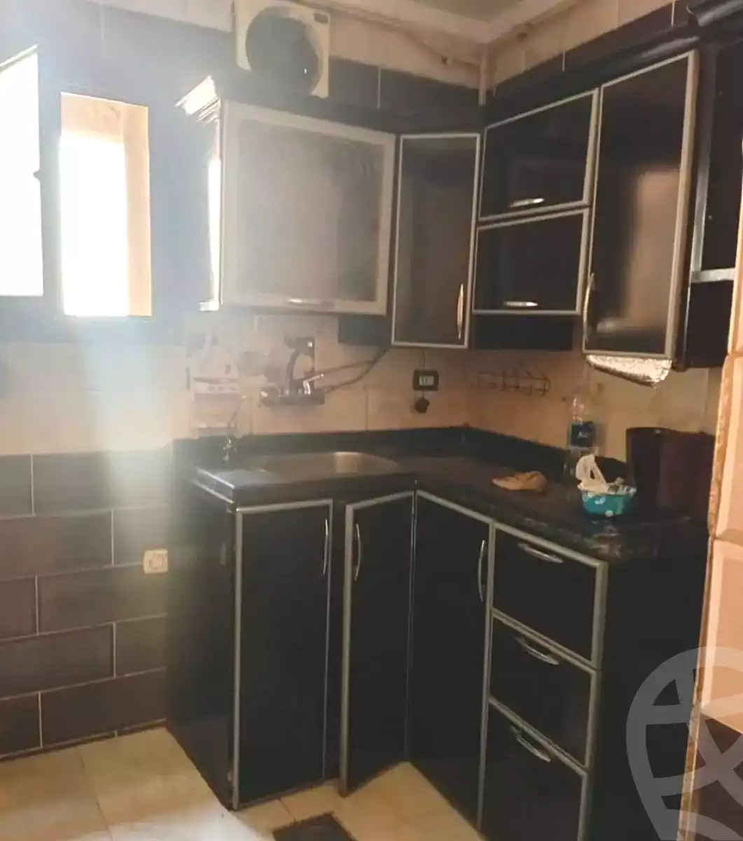 https://aqarmap.com.eg/ar/listing/7010135-for-sale-alexandria-sydy-bshr-sydy-bshr-bhry-gamal-abd-el-nasir-st