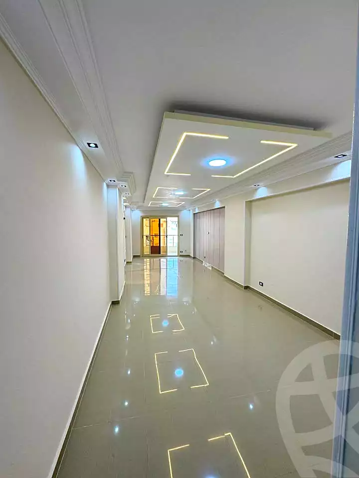 https://aqarmap.com.eg/ar/listing/7010174-for-sale-alexandria-sydy-bshr-sydy-bshr-bhry-shr-mhmwd-l-yswy
