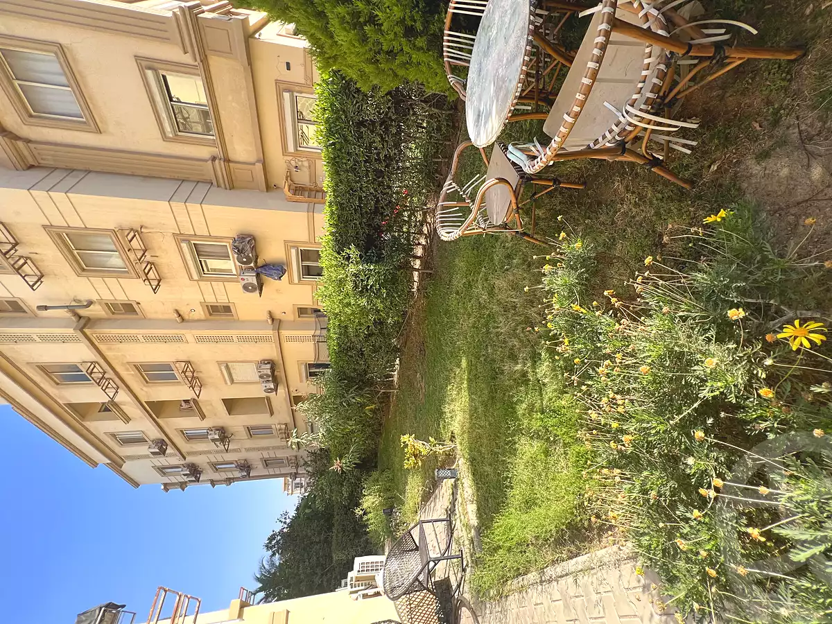 https://aqarmap.com.eg/en/listing/7005069-for-sale-cairo-6th-of-october-hadaeq-october-compounds-golf-residences