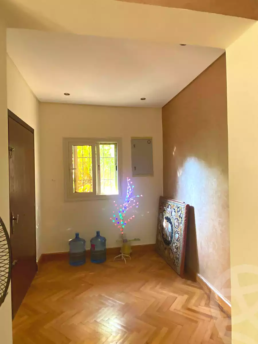 https://aqarmap.com.eg/ar/listing/7010266-for-sale-cairo-new-cairo-lrhb-city-phase-8