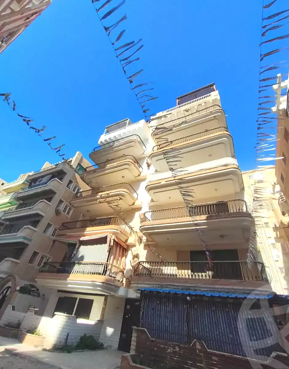 https://aqarmap.com.eg/ar/listing/7010244-for-sale-alexandria-al-agamy-shataa-el-nakheel
