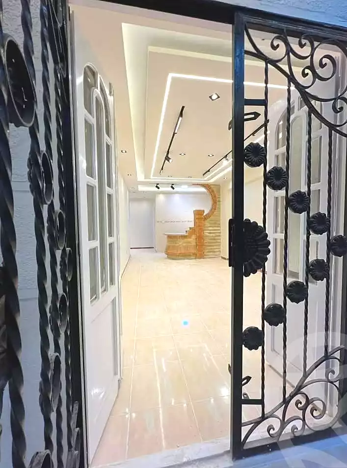 https://aqarmap.com.eg/ar/listing/7010364-for-sale-alexandria-al-agamy-shataa-el-nakheel