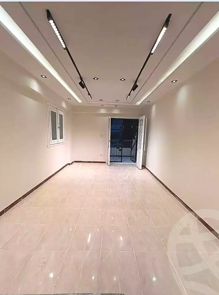 https://aqarmap.com.eg/ar/listing/7010364-for-sale-alexandria-al-agamy-shataa-el-nakheel