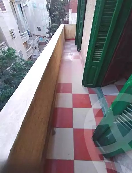https://aqarmap.com.eg/en/listing/7010459-for-sale-alexandria-al-agamy-lbytsh-mecca-st