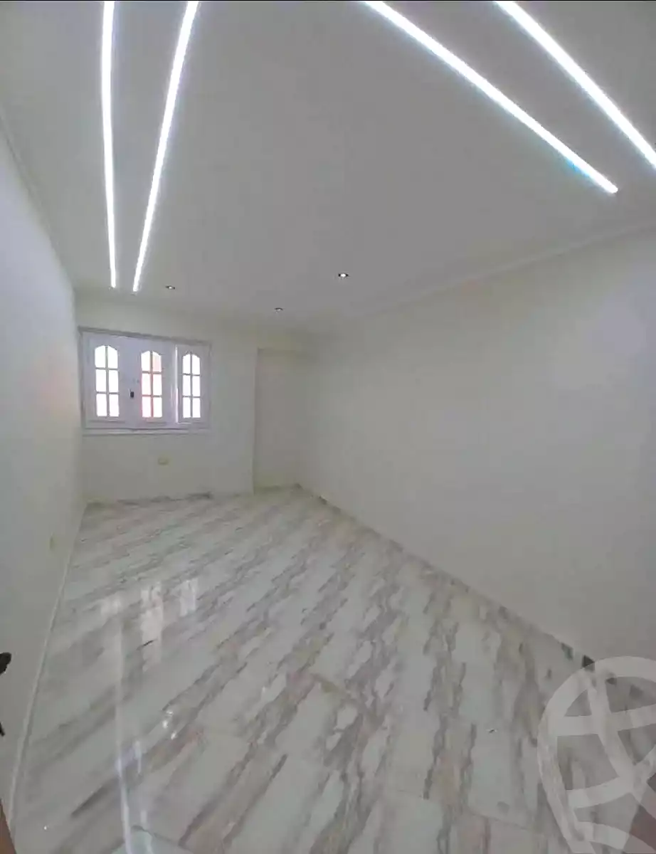 https://aqarmap.com.eg/ar/listing/7010563-for-sale-alexandria-al-agamy-lbytsh