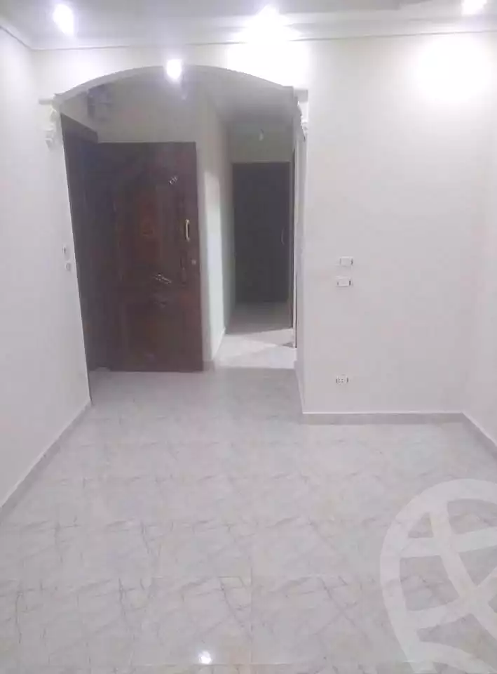 https://aqarmap.com.eg/ar/listing/7010687-for-sale-alexandria-el-mandara