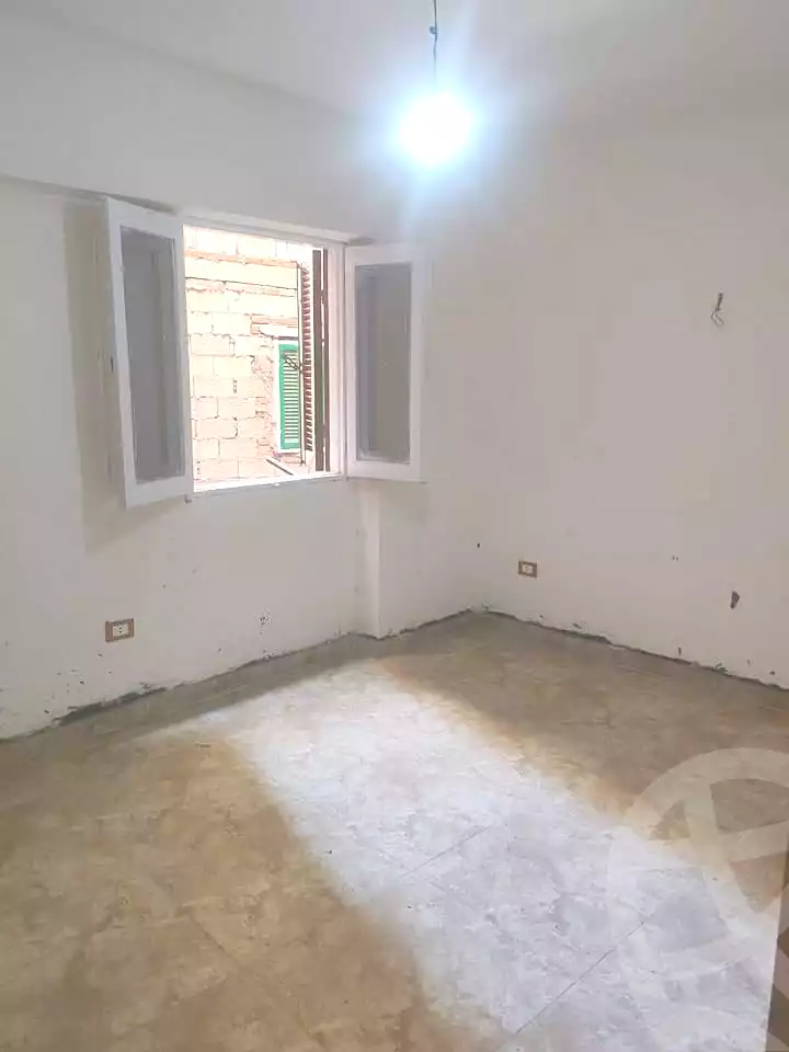 https://aqarmap.com.eg/ar/listing/7010919-for-sale-alexandria-al-agamy-el-hanouvel