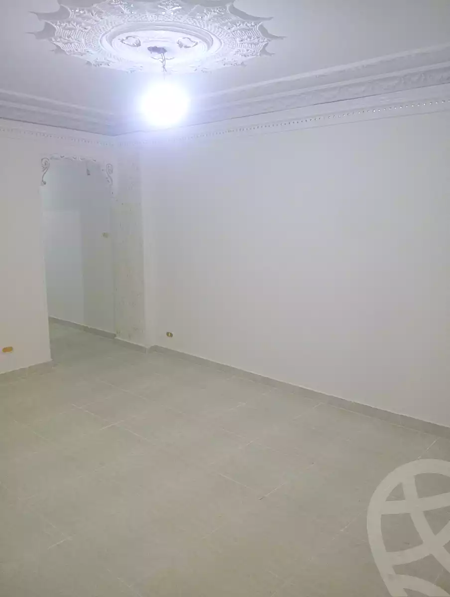 https://aqarmap.com.eg/ar/listing/7010916-for-sale-alexandria-al-agamy-lbytsh-el-bostan-st