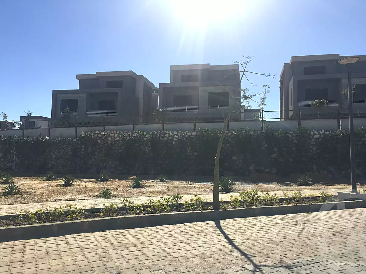 https://aqarmap.com.eg/en/listing/7010954-for-sale-cairo-6th-of-october-compounds-new-giza-kmbwnd-yfwry-hyl-nyw-jyz-llttwyr-l-qry
