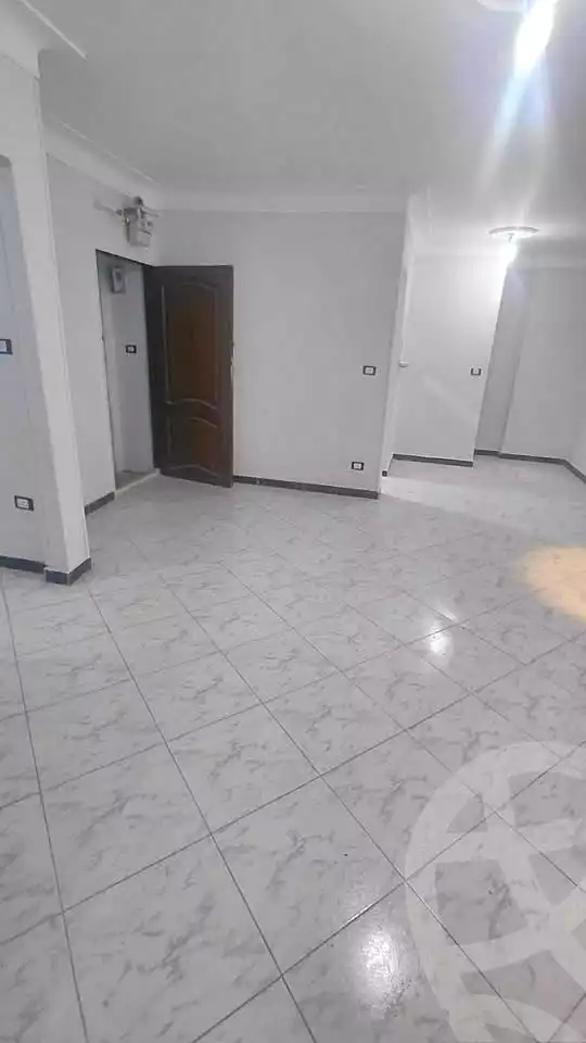 https://aqarmap.com.eg/ar/listing/7011515-for-sale-alexandria-sydy-bshr-sydy-bshr-bhry-gamal-abd-el-nasir-st