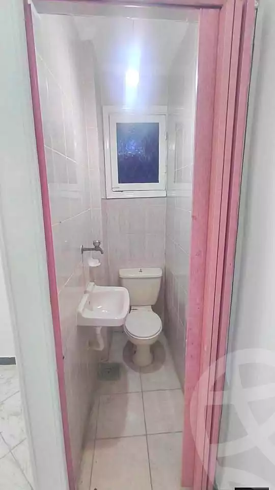 https://aqarmap.com.eg/ar/listing/7010859-for-sale-alexandria-sydy-bshr-sydy-bshr-bhry-el-fakharany-st