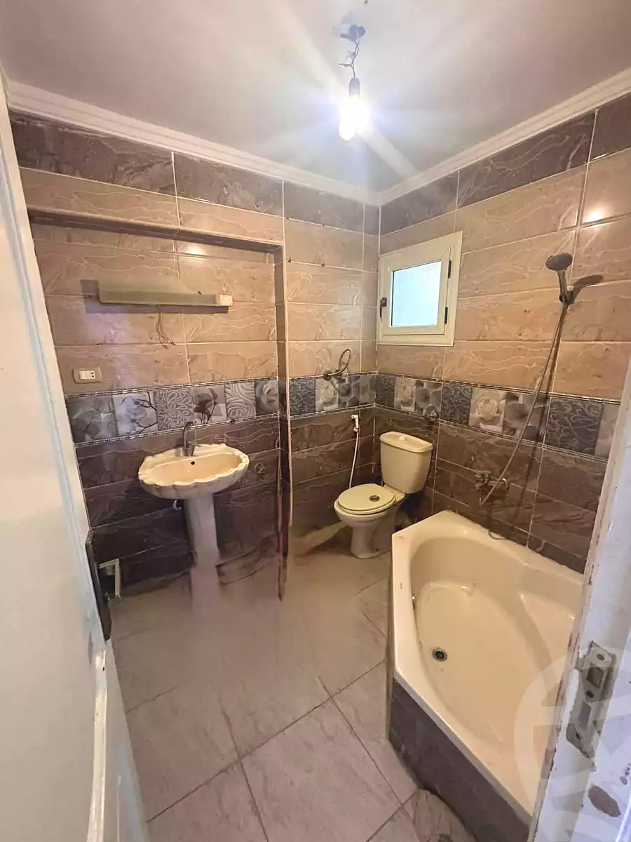 https://aqarmap.com.eg/en/listing/7012215-for-sale-alexandria-lsywf-el-falki