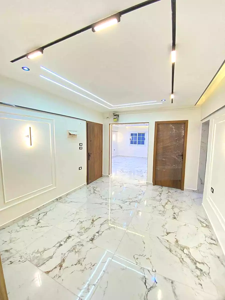 https://aqarmap.com.eg/ar/listing/7012364-for-sale-alexandria-al-agamy-lbytsh-sabrin-st