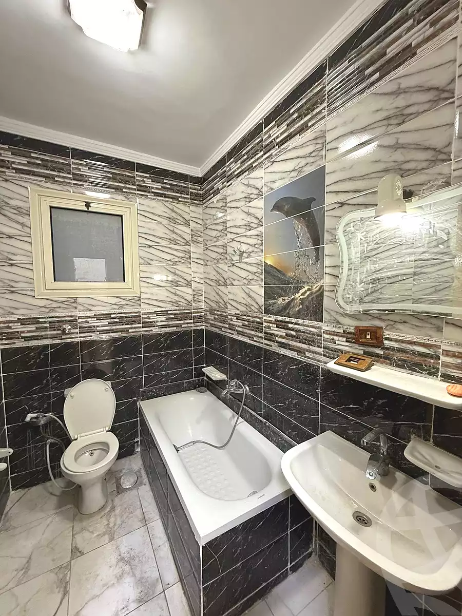 https://aqarmap.com.eg/ar/listing/7010838-for-sale-alexandria-el-montazah