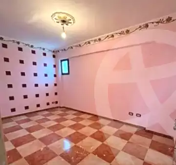 https://aqarmap.com.eg/ar/listing/7012488-for-sale-alexandria-moharram-bey-erfan-st