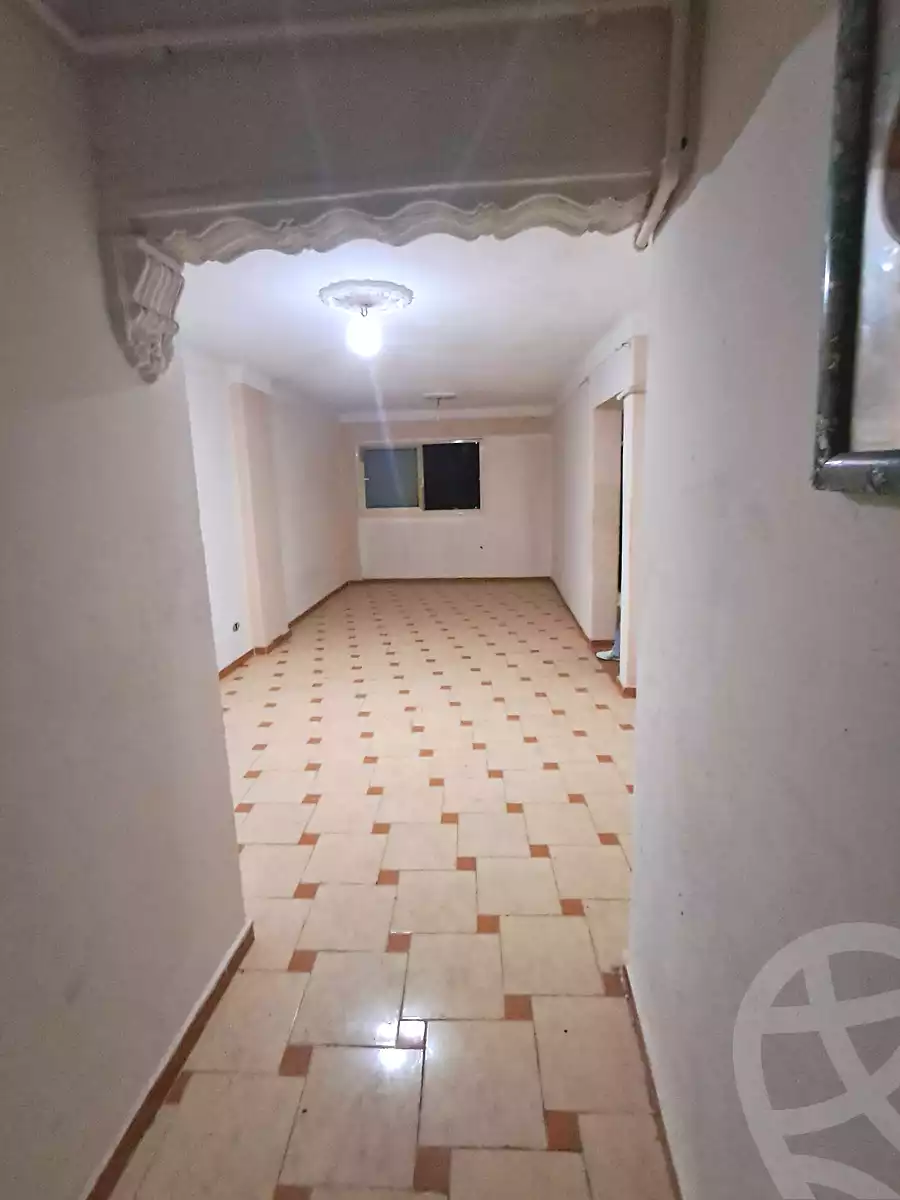 https://aqarmap.com.eg/ar/listing/7010822-for-sale-alexandria-el-asafra-l-sfr-qbly-el-maahad-el-dini-st