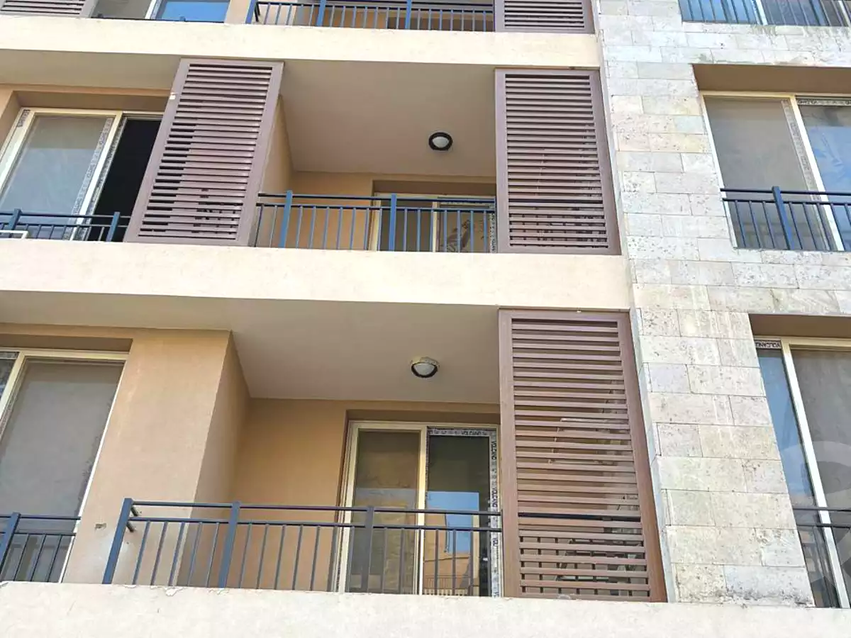 https://aqarmap.com.eg/ar/listing/7012526-for-sale-cairo-new-cairo-compounds-tag-city-lake-park-taj-city