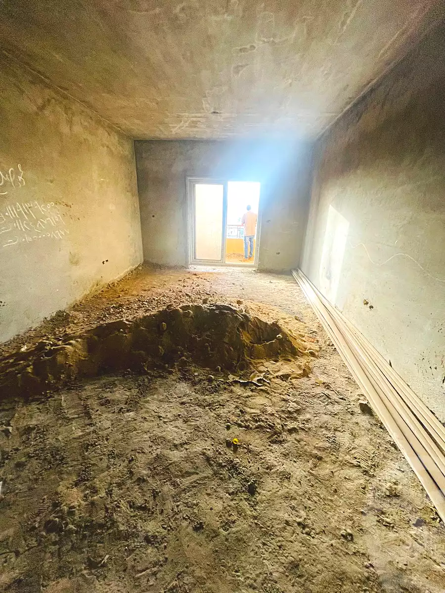 https://aqarmap.com.eg/ar/listing/7012713-for-sale-cairo-el-sheikh-zayed-city-compounds-el-khamayel