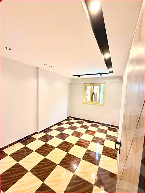 https://aqarmap.com.eg/ar/listing/7012878-for-sale-alexandria-sydy-bshr-sydy-bshr-bhry-shr-khld-bn-lwlyd