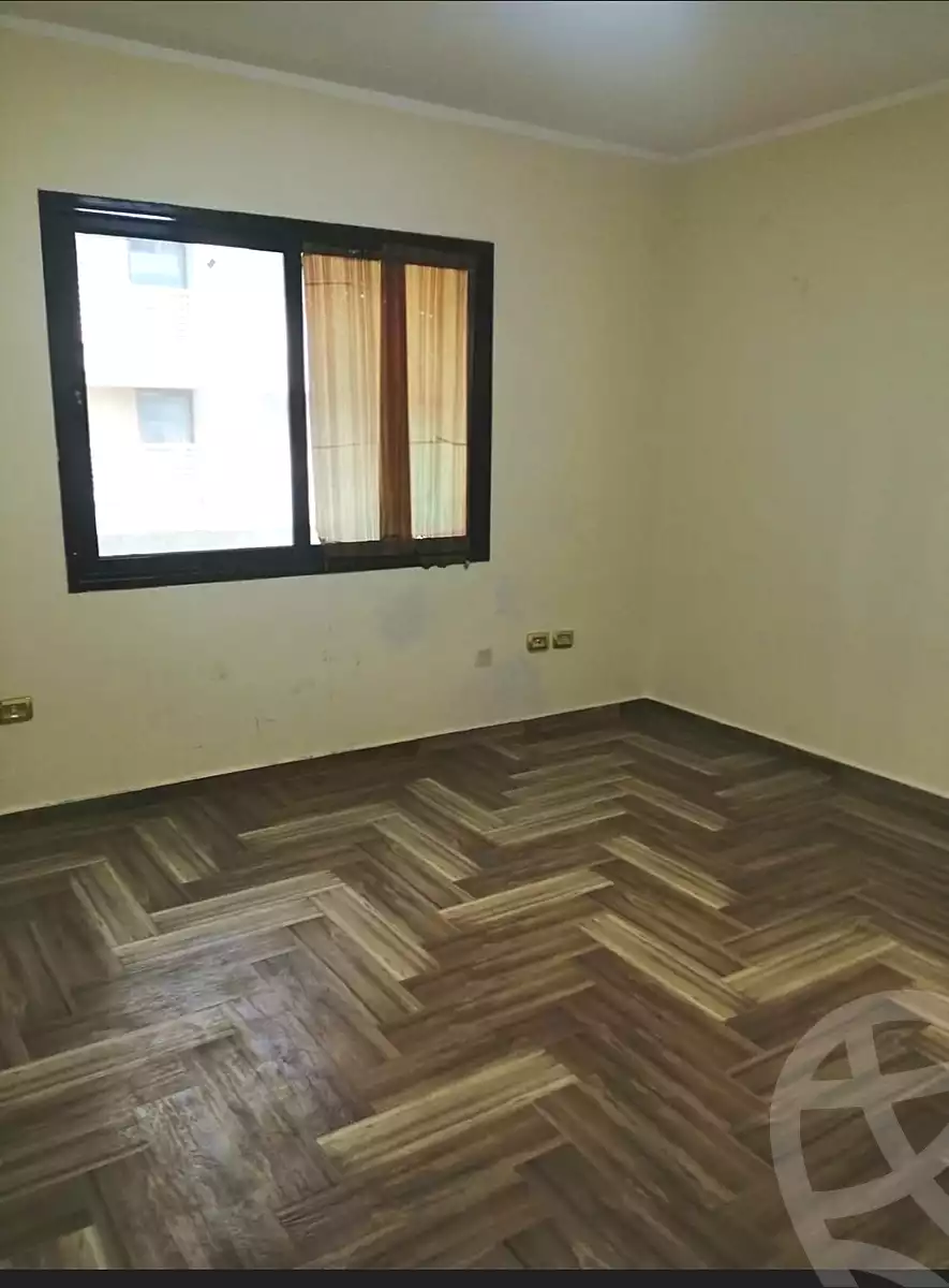 https://aqarmap.com.eg/ar/listing/6976800-for-sale-cairo-el-maadi-zahraa-el-maadi-eighth-neighborhood