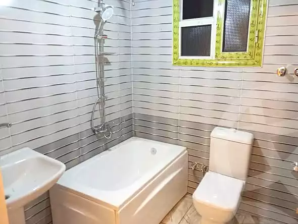 https://aqarmap.com.eg/en/listing/7013102-for-sale-cairo-faisal-kafr-tohormos-queen-nazli-st