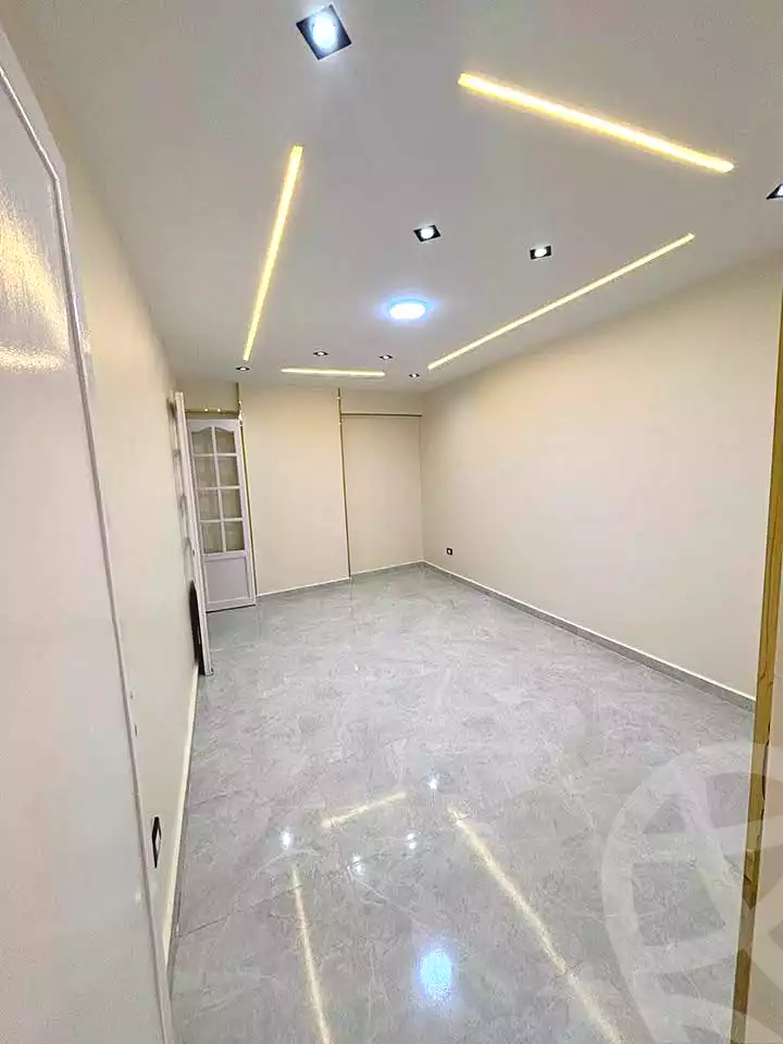https://aqarmap.com.eg/ar/listing/7013218-for-sale-alexandria-sydy-bshr-sydy-bshr-bhry-shr-mhmwd-l-yswy