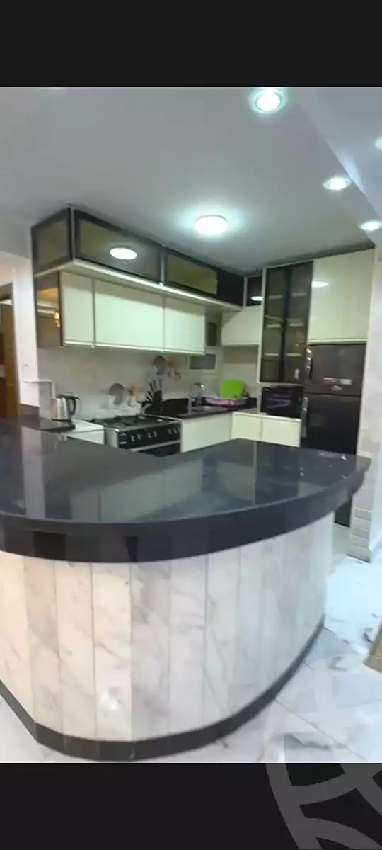 https://aqarmap.com.eg/ar/listing/7013269-for-rent-cairo-dokki-el-batal-ahmed-abd-el-aziz