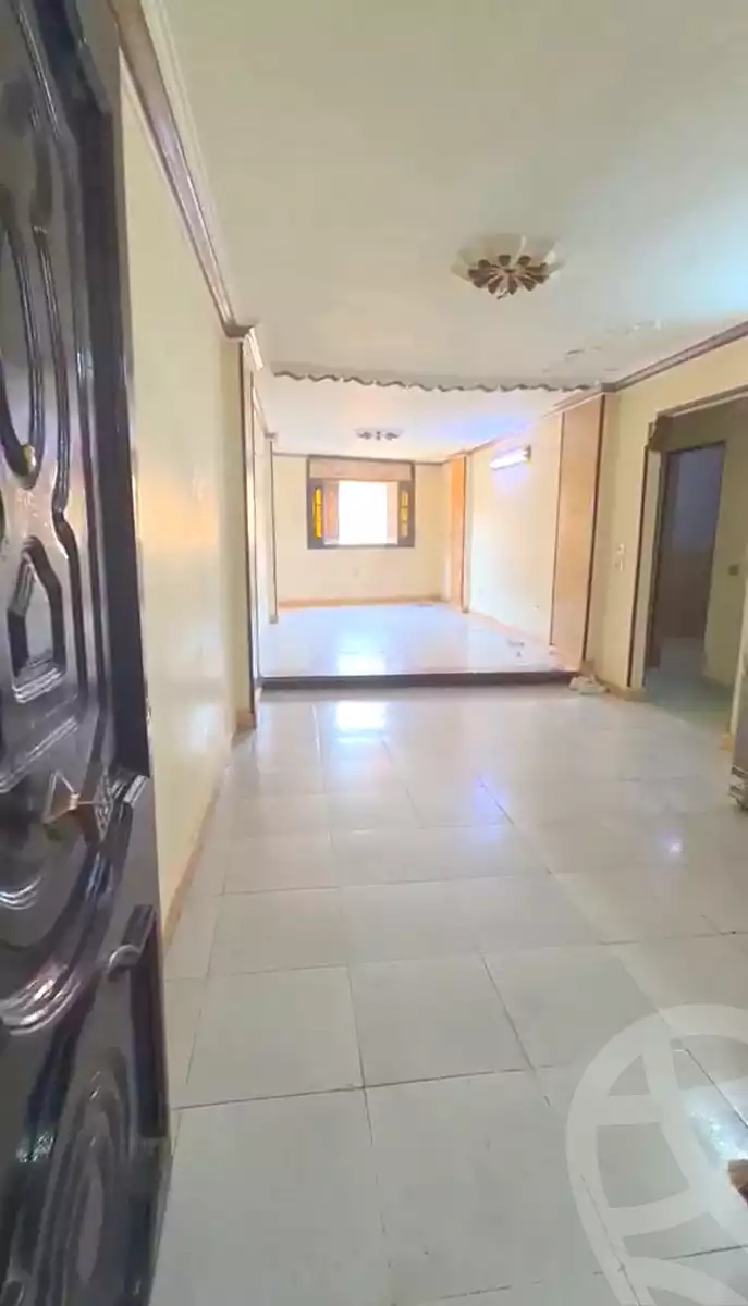 https://aqarmap.com.eg/ar/listing/7013387-for-sale-cairo-ain-shams-ain-shams-el-sharkia-gergis-hanna-st