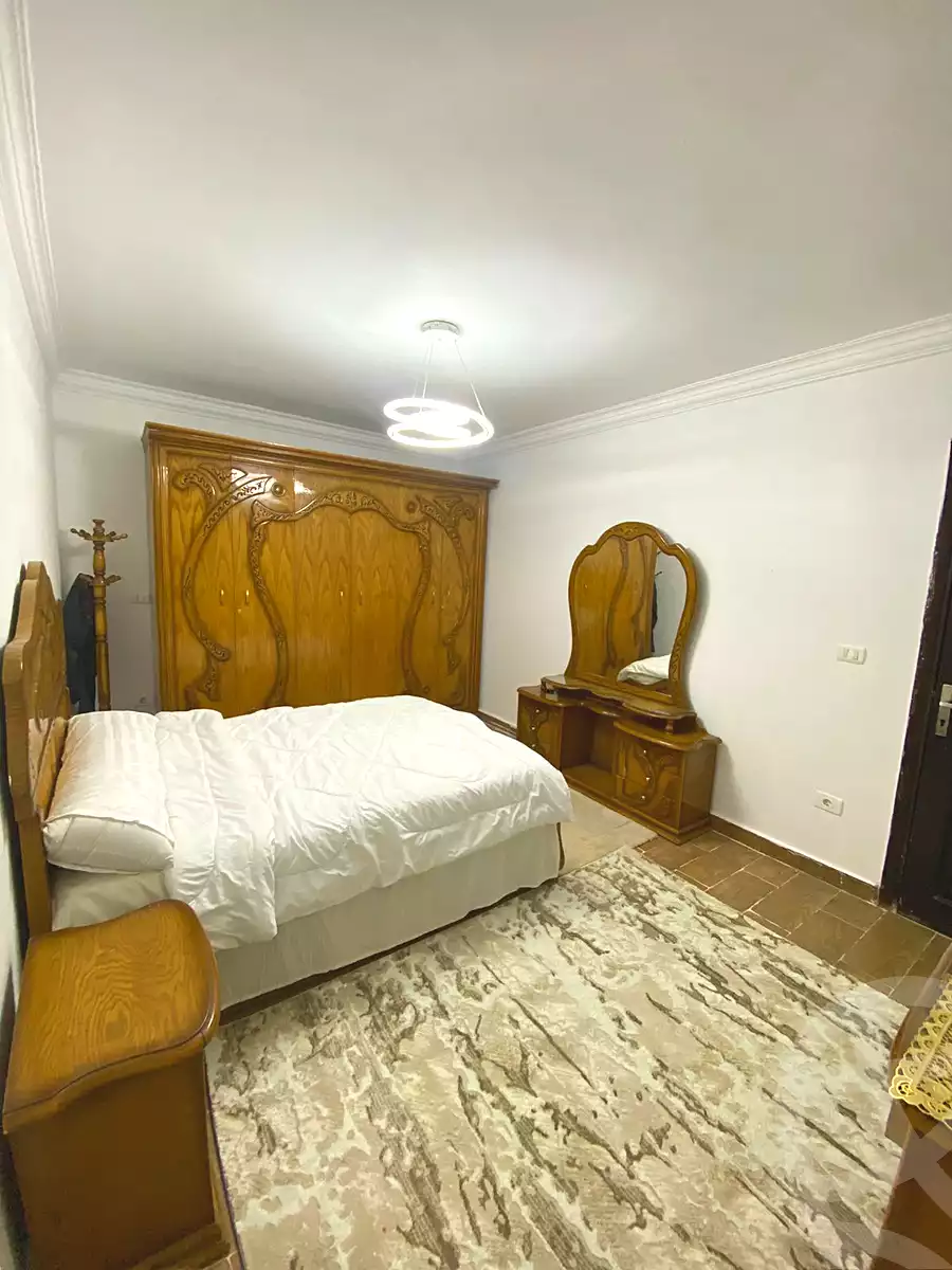 https://aqarmap.com.eg/ar/listing/7013710-for-rent-cairo-6th-of-october-compounds-jn-ktwbr