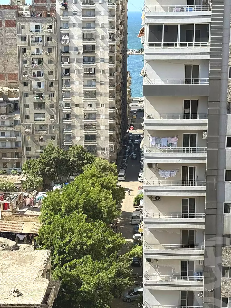 https://aqarmap.com.eg/ar/listing/7013731-for-sale-alexandria-sydy-bshr-sydy-bshr-bhry