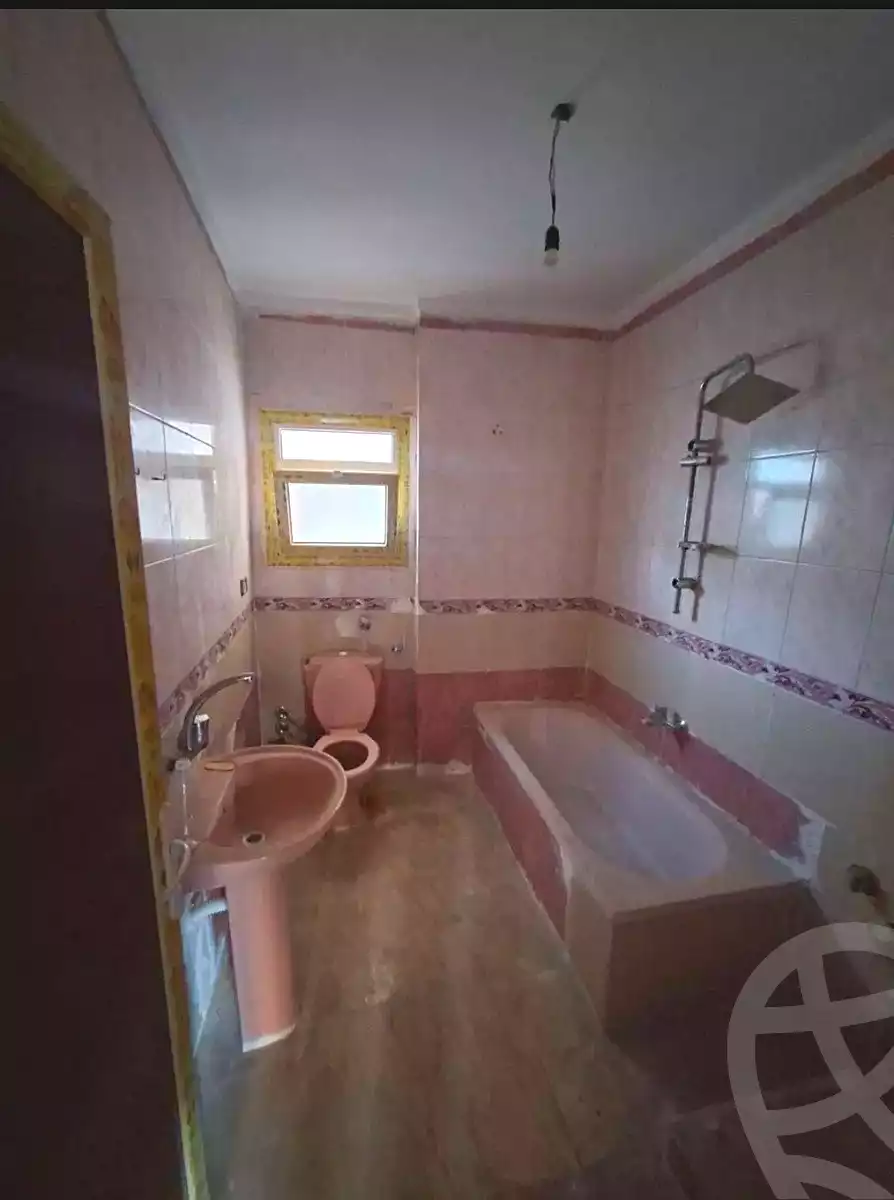 https://aqarmap.com.eg/en/listing/7014066-for-sale-alexandria-al-agamy-lbytsh-el-hay-st