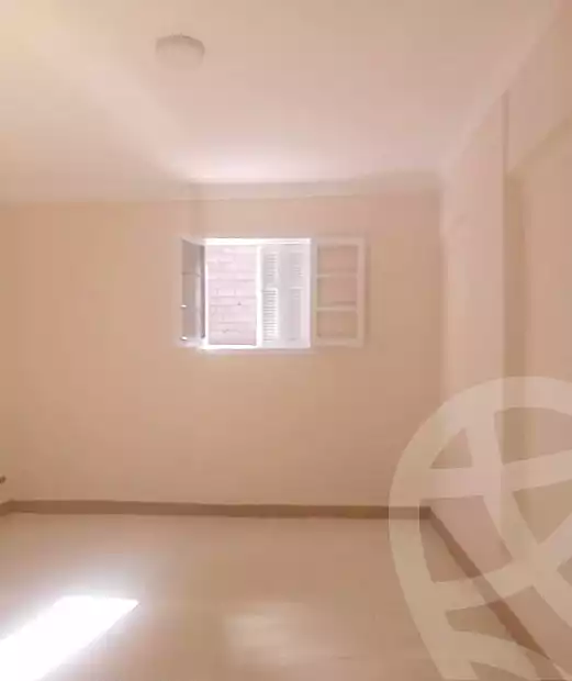 https://aqarmap.com.eg/en/listing/7014147-for-sale-alexandria-al-agamy-bw-ywsf