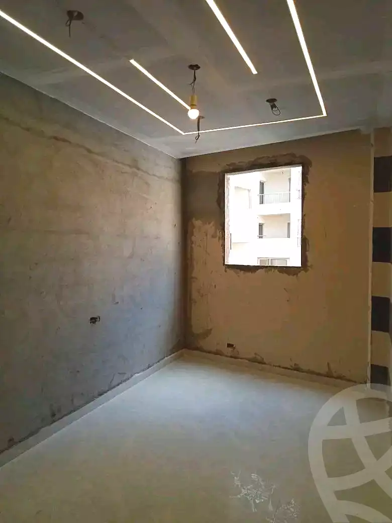 https://aqarmap.com.eg/ar/listing/7014336-for-sale-alexandria-el-asafra-shr-45