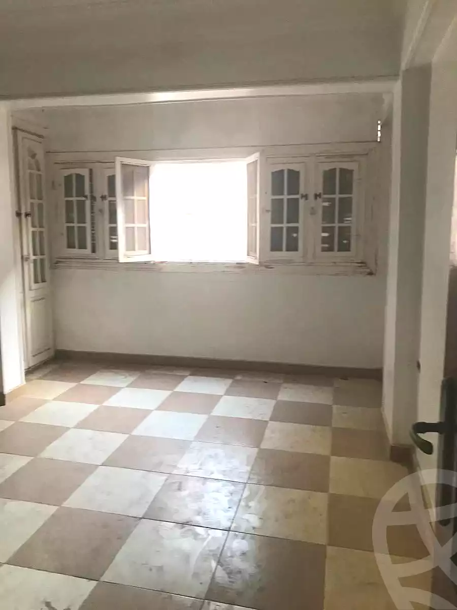 https://aqarmap.com.eg/en/listing/7014460-for-sale-alexandria-al-agamy-lbytsh
