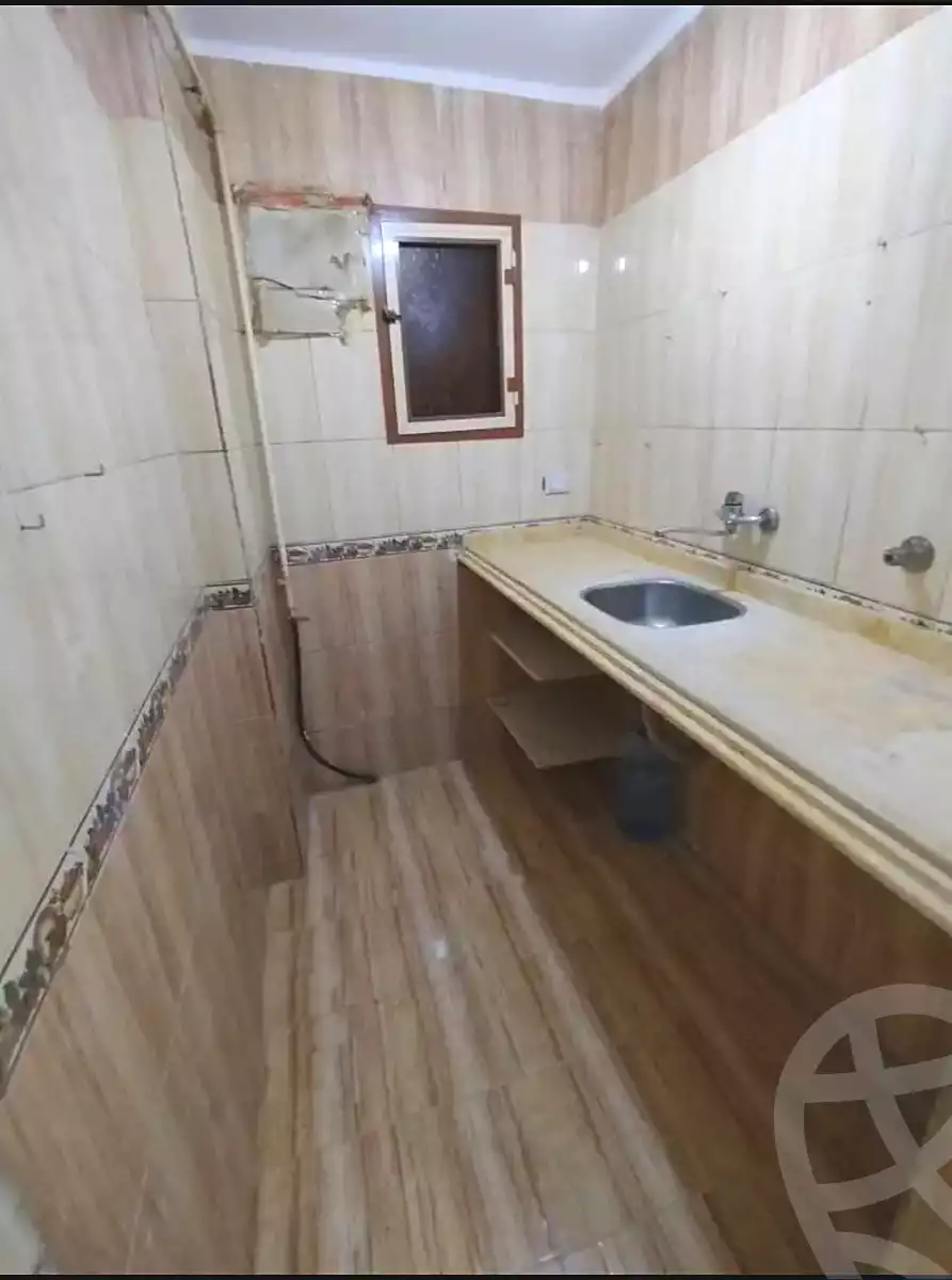 https://aqarmap.com.eg/en/listing/7014552-for-sale-alexandria-lsywf-el-falki