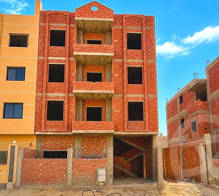 https://aqarmap.com.eg/ar/listing/7014707-for-sale-cairo-15th-of-may-manteqat-el-100-fadan