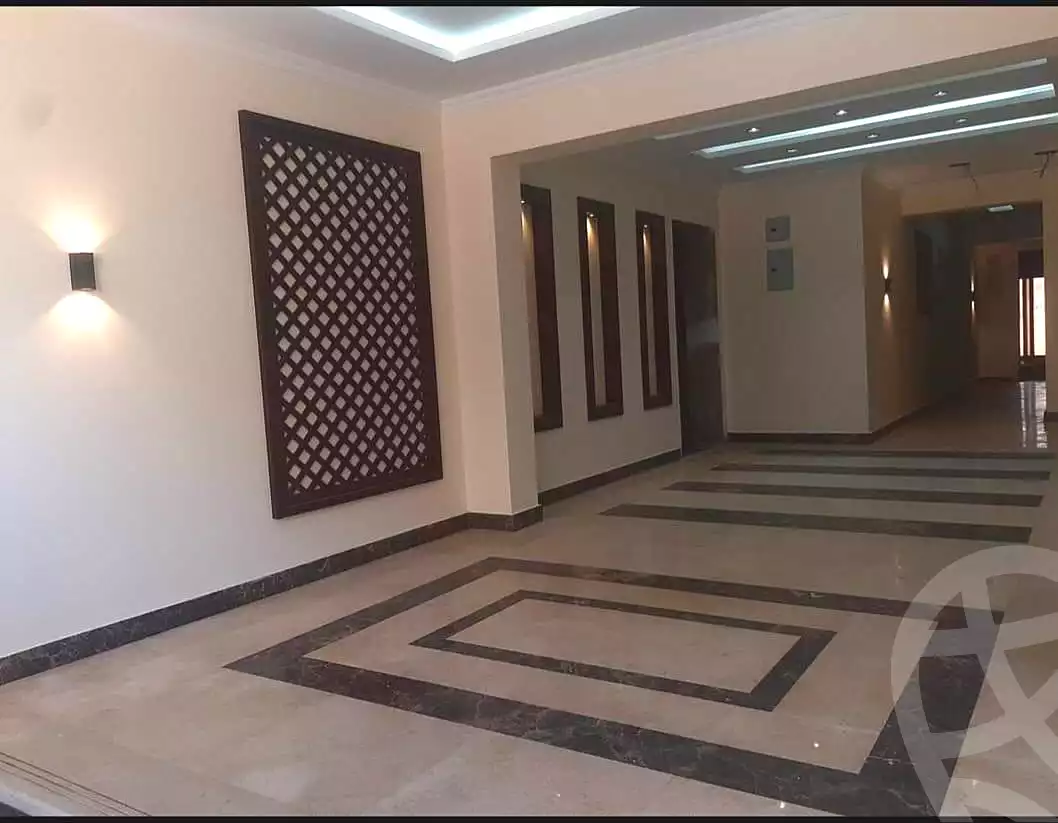 https://aqarmap.com.eg/ar/listing/7014711-for-sale-cairo-el-shorouk-compounds-maadi-view