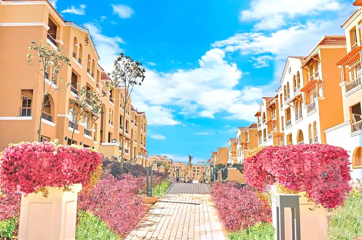 https://aqarmap.com.eg/ar/listing/7014780-for-sale-cairo-el-shorouk-compounds-maadi-view