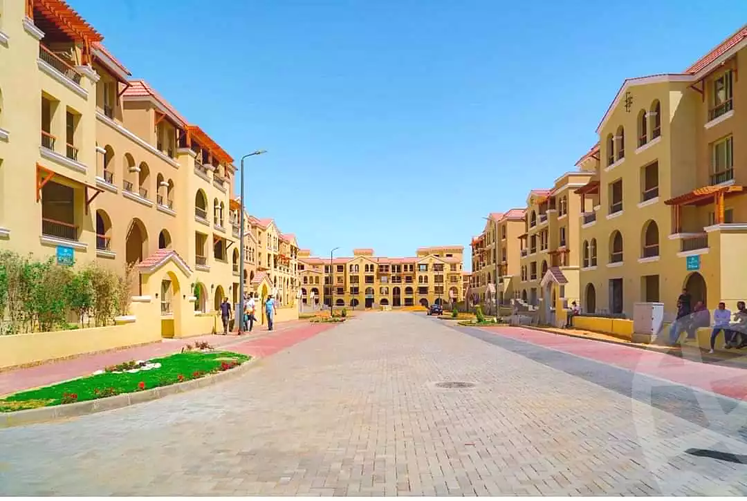 https://aqarmap.com.eg/ar/listing/7014939-for-sale-cairo-el-shorouk-compounds-park-side-compound-tld