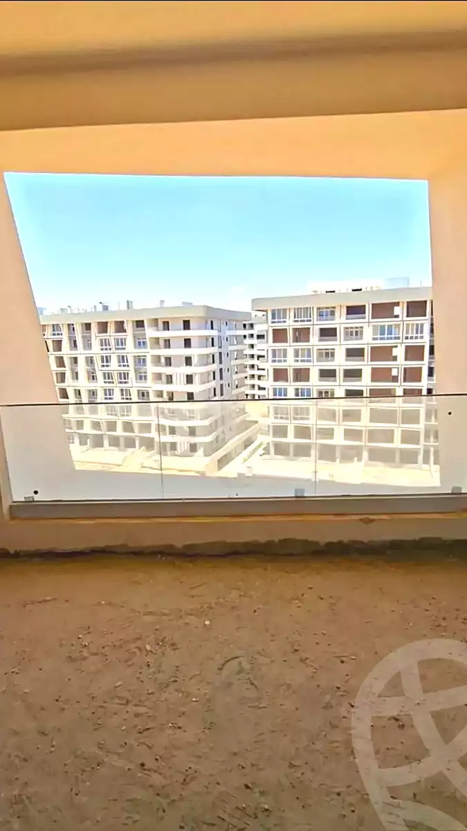 https://aqarmap.com.eg/ar/listing/7015131-for-sale-cairo-new-cairo-compounds-midtown