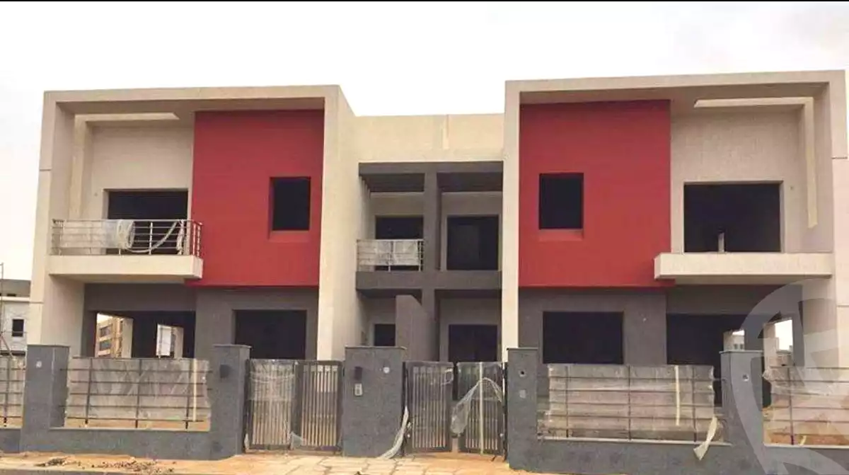 https://aqarmap.com.eg/ar/listing/7015540-for-sale-cairo-new-cairo-madinaty-lmntq-lkhms-fylt-group-21