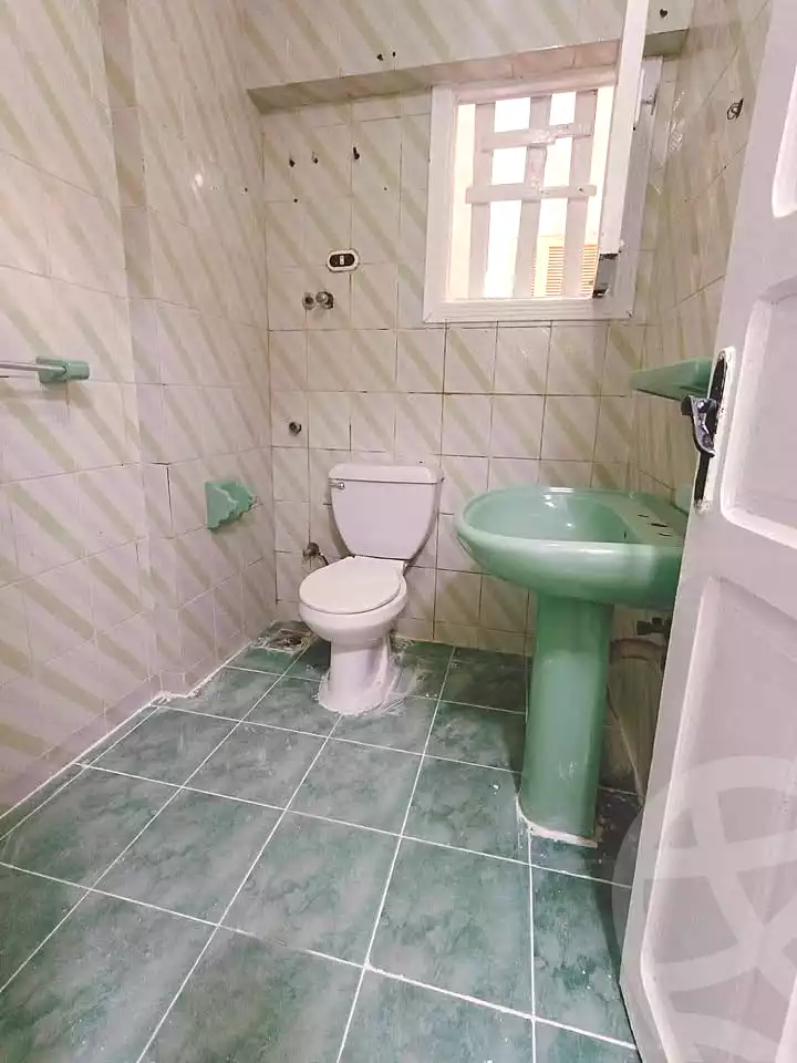 https://aqarmap.com.eg/ar/listing/7015561-for-sale-alexandria-al-agamy-shataa-el-nakheel
