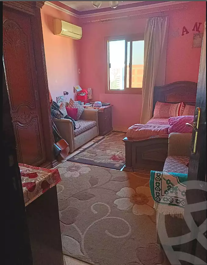 https://aqarmap.com.eg/en/listing/7016032-for-sale-cairo-helwan-rostom-st
