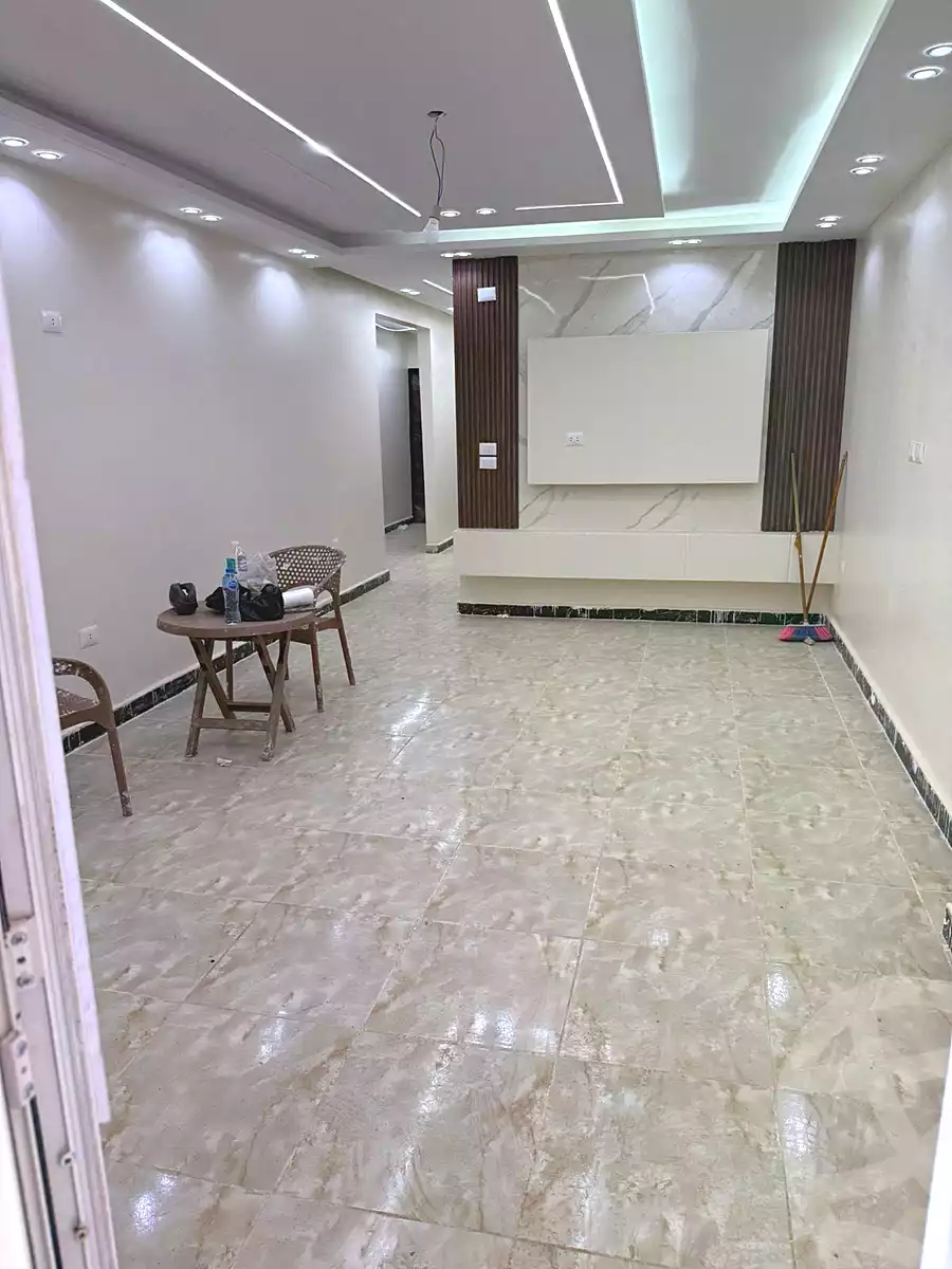 https://aqarmap.com.eg/ar/listing/7016042-for-rent-cairo-faisal-el-tawabeq-el-shaheed-ahmed-hamdy-st