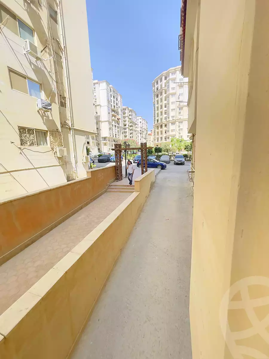 https://aqarmap.com.eg/en/listing/7016270-for-sale-cairo-el-maadi-compounds-el-baron-city