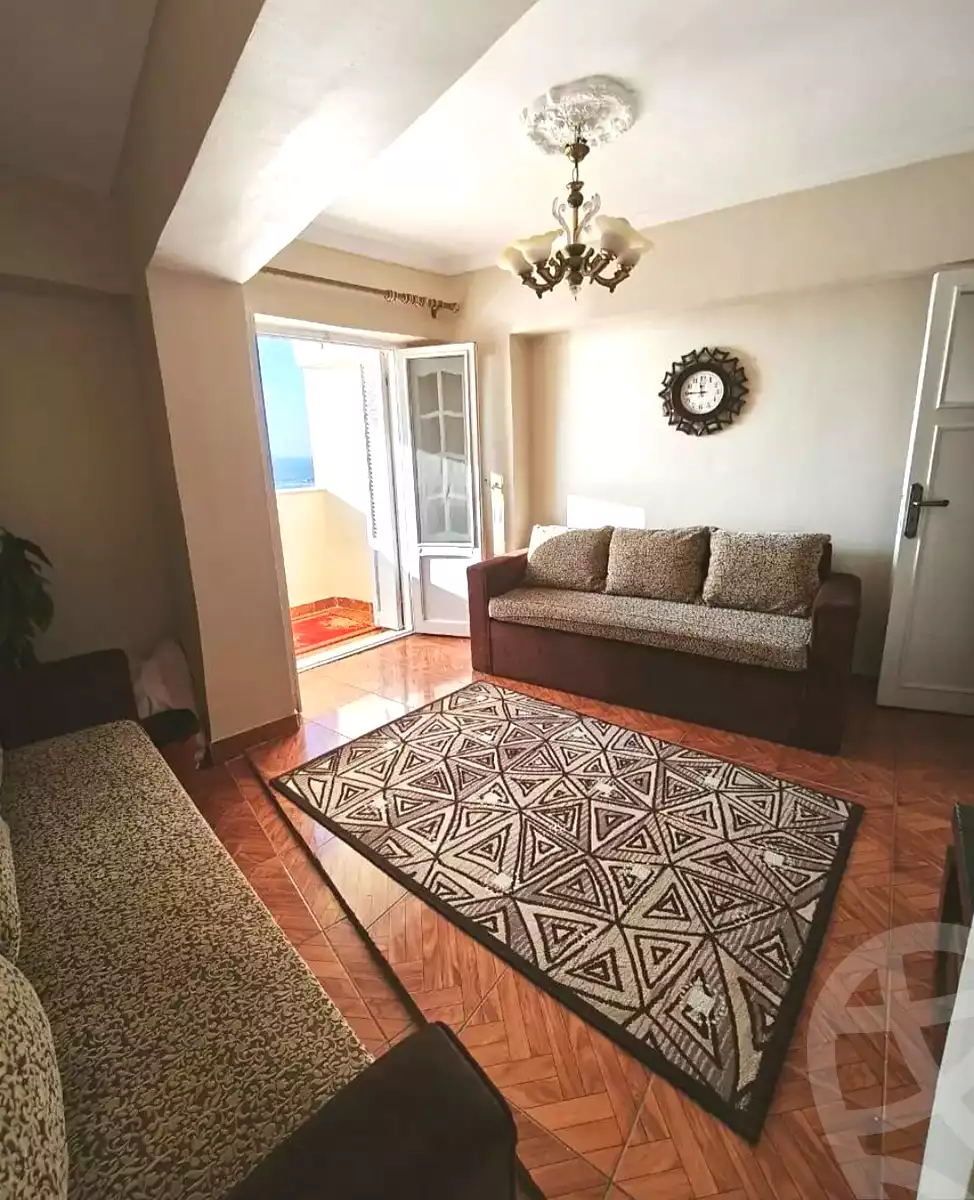 https://aqarmap.com.eg/ar/listing/7016374-for-sale-alexandria-miami-khld-bn-lwlyd