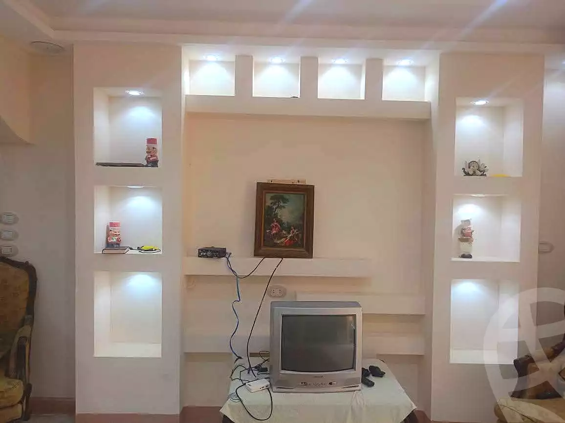 https://aqarmap.com.eg/ar/listing/7016396-for-sale-alexandria-al-agamy-lbytsh-bianchiii