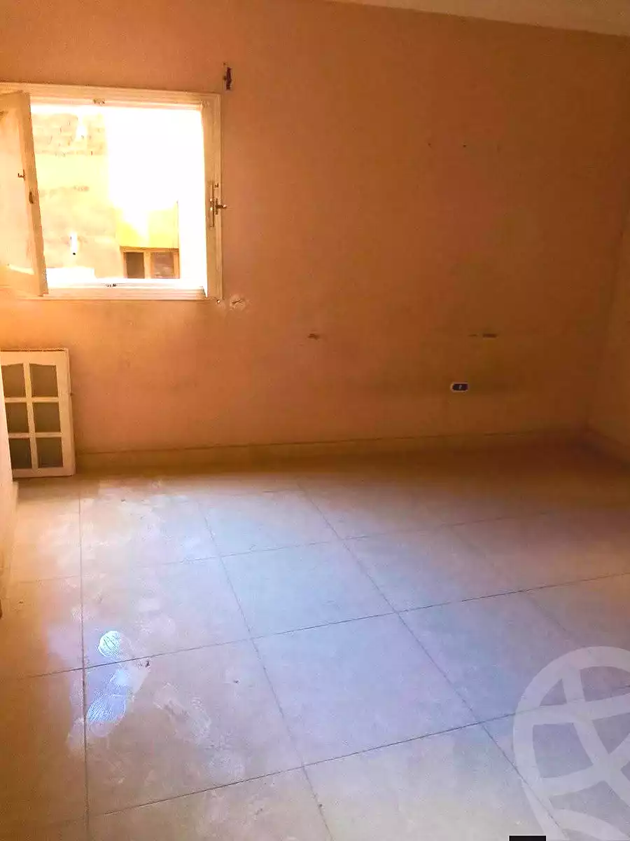 https://aqarmap.com.eg/ar/listing/7016452-for-sale-alexandria-al-agamy-lbytsh-qased-kareem-st