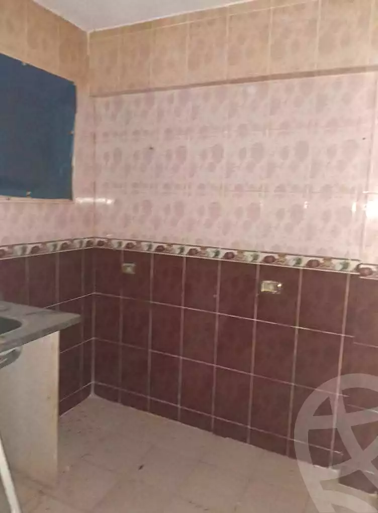 https://aqarmap.com.eg/en/listing/7016460-for-sale-alexandria-al-agamy-el-hanouvel-el-salam-st